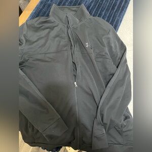 Under Armour Men's Black Jacket large